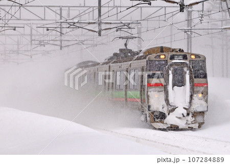 千歳線　北広島ー上野幌　JR北海道　731系　G-119編成（札幌） 107284889