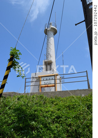 荒崎灯台 白亜円形 山形県鶴岡市 107292442