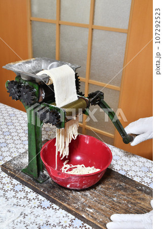 家庭用製麺機 家庭用製麺機 107292523