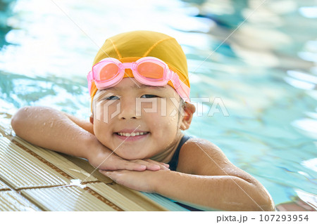 水泳教室　女の子 107293954