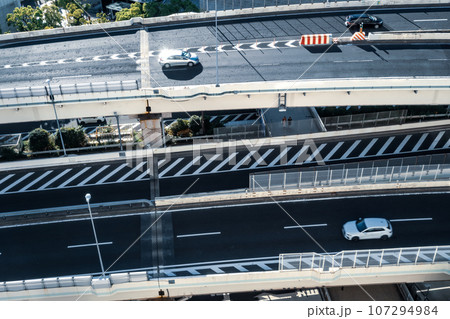 首都高速の俯瞰 横浜金港ジャンクション付近 2023 a-2 クールカラー 首都高速の俯瞰 横浜金港ジャンクション付近 2023 a-2 クールカラー 107294984