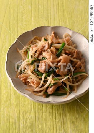 豚ニラもやし 107299667
