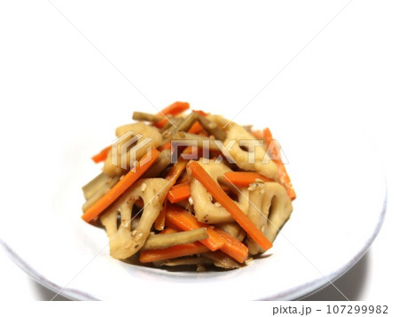 根菜(ゴボウ 人参 レンコン)のキンピラ 根菜(ゴボウ 人参 レンコン)のキンピラ 107299982