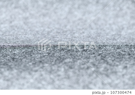 和紙による明暗イメージの背景素材(ブラック) 和紙による明暗イメージの背景素材(ブラック) 107300474