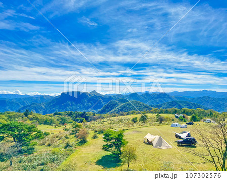 行楽日和の風景 行楽日和の風景 107302576