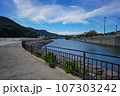 歩思わず歩きたくなる川のある風景  長崎県諫早市久山町　喜々津川 107303242