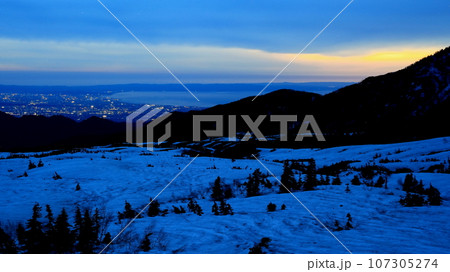 弥陀ヶ原からの富山湾夕景 弥陀ヶ原からの富山湾夕景 107305274