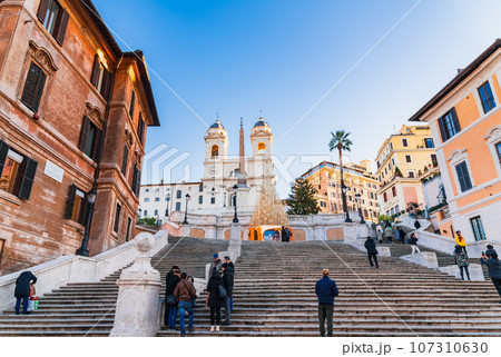 ローマ　スペイン階段 107310630