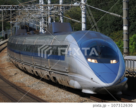 新幹線500系 V3編成 大津トンネルにて 新幹線500系 V3編成 大津トンネルにて 107312630