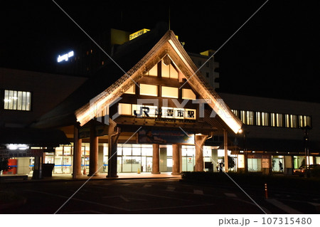 JR出雲市駅夜景/島根県出雲市 JR出雲市駅夜景/島根県出雲市 107315480