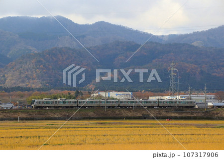 湖西線の北端を行く225系(新快速電車) 湖西線の北端を行く225系(新快速電車) 107317906