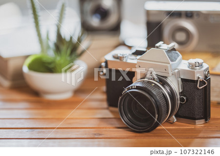 【レトロ】フィルムカメラ【ヴィンテージ】 【レトロ】フィルムカメラ【ヴィンテージ】 107322146