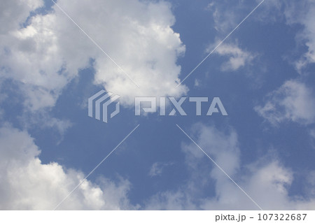 青い空・白い雲 107322687