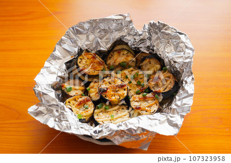 なすのホイルマヨ焼き なすのホイルマヨ焼き 107323958