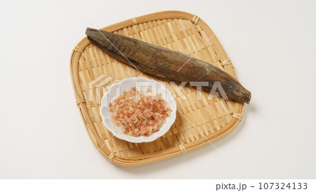 鰹節と削り節・鰹だしイメージ 107324133