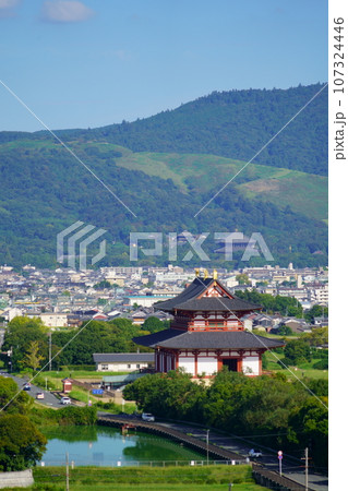 平城宮跡大極殿・若草山・東大寺・古都一望 107324446