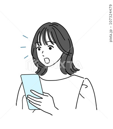 スマホを見てビックリする若い女性 スマホを見てビックリする若い女性 107324479