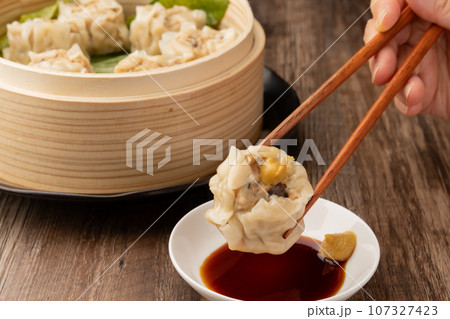 焼売  箸あげ　醤油 107327423