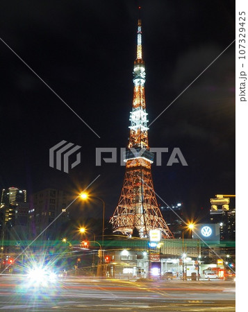東京都　赤羽橋交差点　東京タワー　夜景　9月 107329425
