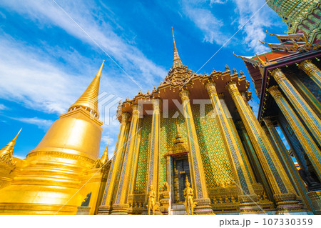 Golden pagoda of wat phra kaew emerald temple sightseeing travel religion Golden pagoda of wat phra kaew emerald temple sightseeing travel religion 107330359