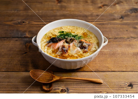 焼鮭の雑炊 107333454