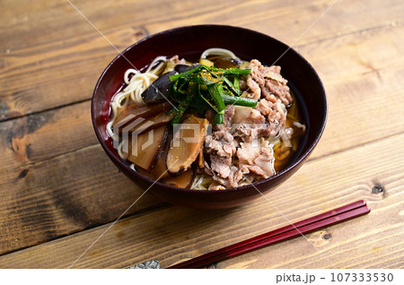 豚肉と椎茸、茄子のあったかい素麺 107333530