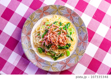 桜えびと春野菜のペペロンチーノ 107335348