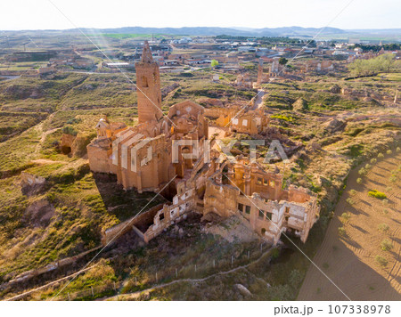 Aerial view of ruins of Belchite Aerial view of ruins of Belchite 107338978
