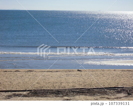 浜辺の風景 浜辺の風景 107339131