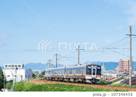 【関西本線】鈴鹿サーキットへ向かう臨時快速列車 107348458