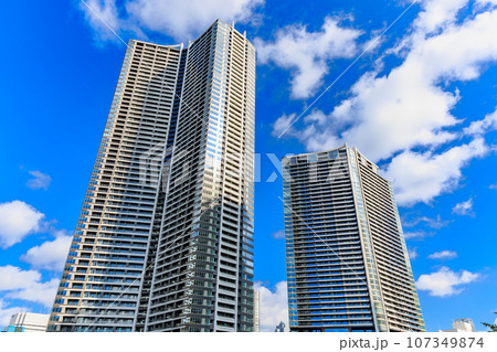 東京 中央区 勝どきの都市風景 パークタワー勝どきミッドとパークタワー勝どき サウス 東京 中央区 勝どきの都市風景 パークタワー勝どきミッドとパークタワー勝どき サウス 107349874