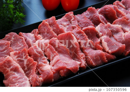 豚サガリ・ハラミ焼肉用 豚サガリ・ハラミ焼肉用 107350596