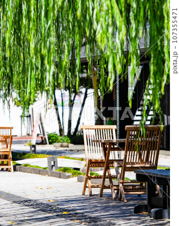 街角の素敵な空間　夏の山形市の水の町屋七日町御殿堰エリア 107355471