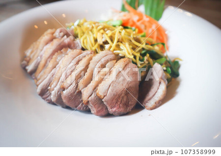 noodles with roasted duck noodles with roasted duck 107358999