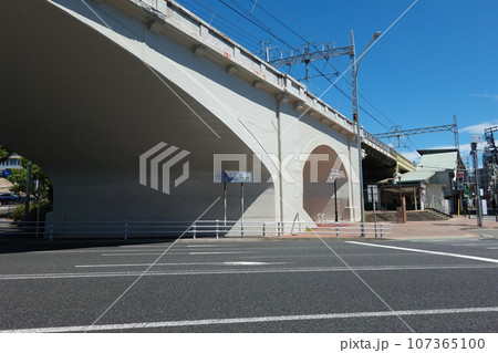 土木学会選奨土木遺産に選定される原田拱橋(兵庫県神戸市) 土木学会選奨土木遺産に選定される原田拱橋(兵庫県神戸市) 107365100