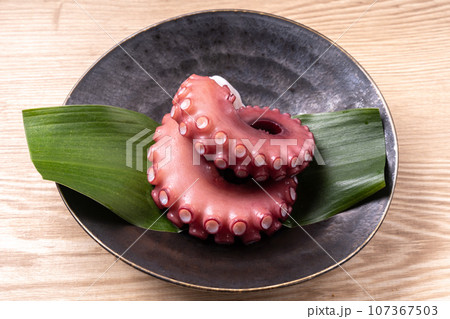 ゆで蛸（蛸足） 107367503