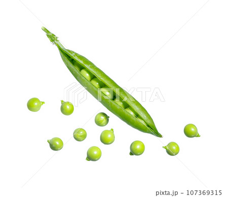 Green peas on white 107369315