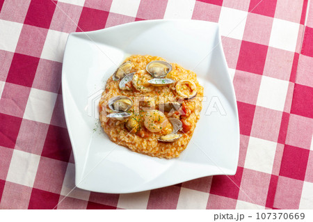 魚介のトマトソースリゾット 107370669