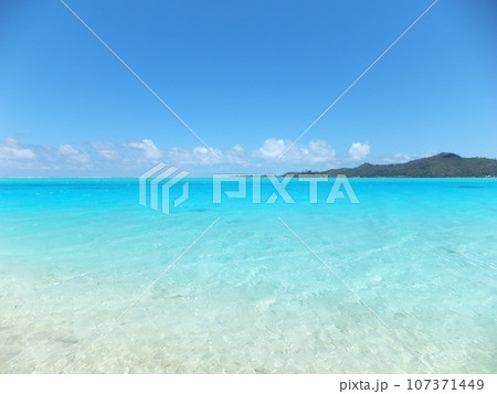 ボラボラ島の風景 107371449