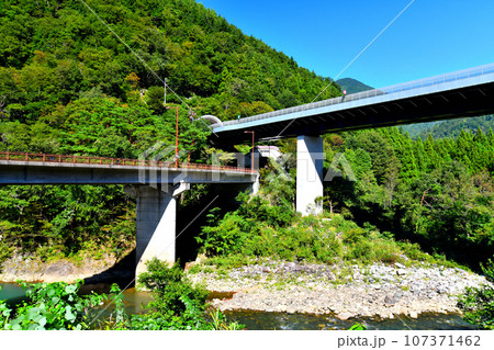 小呂橋／庄川、東海北陸自動車道 白川橋、大牧トンネル周辺(岐阜県白川村)【2023.9】 107371462