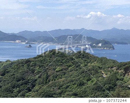道の駅から眺める鳴門海峡 道の駅から眺める鳴門海峡 107372244