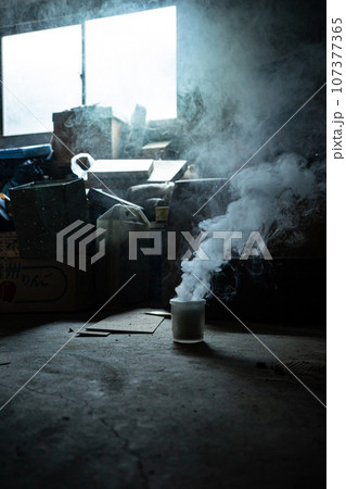 燻煙剤_害虫駆除 107377365