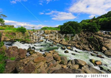 【鹿児島県】晴天の曽木の滝（東洋のナイアガラ） 107377485
