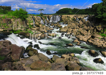【鹿児島県】晴天の曽木の滝（東洋のナイアガラ） 107377489