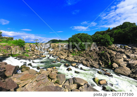 【鹿児島県】晴天の曽木の滝（東洋のナイアガラ） 107377500