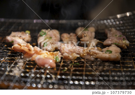 鶏の炭火焼き 鶏の炭火焼き 107379730