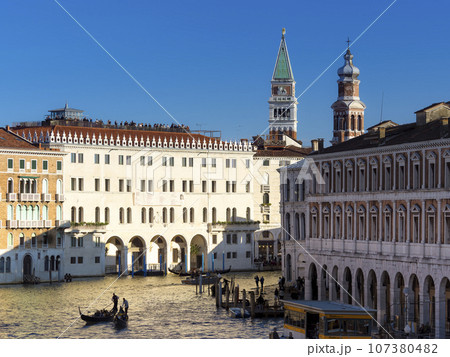 カナルグランデ・ベネチア大運河 / Venice, Italy カナルグランデ・ベネチア大運河 / Venice, Italy 107380482