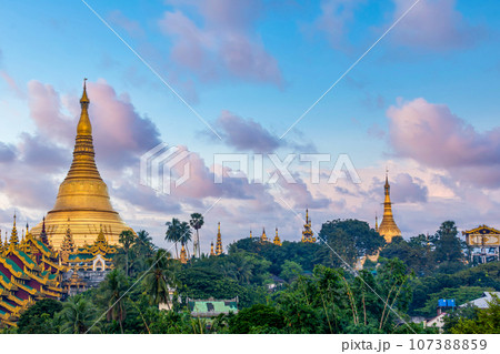Shwedagon Pagoda, Yangon, Myanmar. 107388859