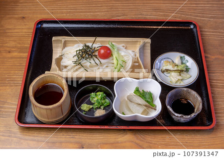 ぶっかけうどん 107391347