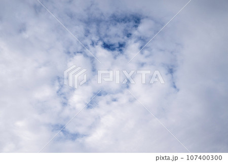 天気の移り変わり 空 秋の空 イメージ 【千葉県 茂原市】 天気の移り変わり 空 秋の空 イメージ 【千葉県 茂原市】 107400300